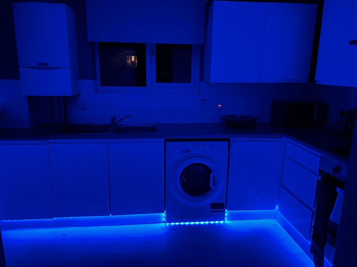 Lovely, Two Bedroom Apartment Central Location London Exterior photo